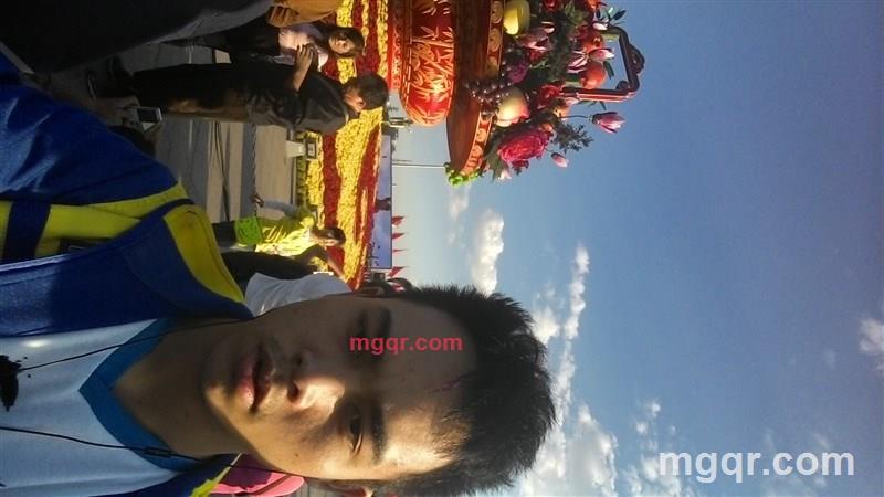 那小子不帅的第1张照片