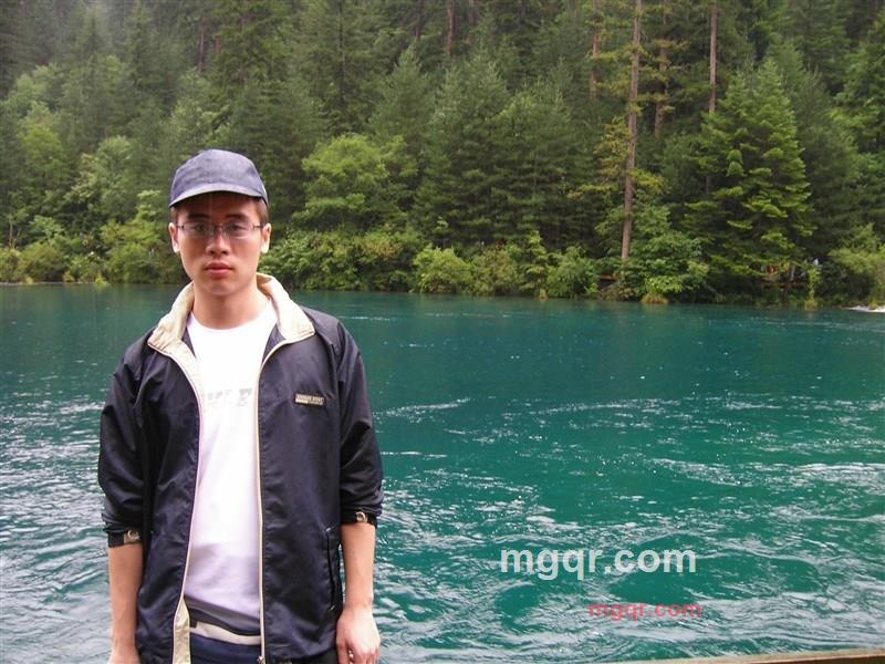 等待妳出现的第1张照片