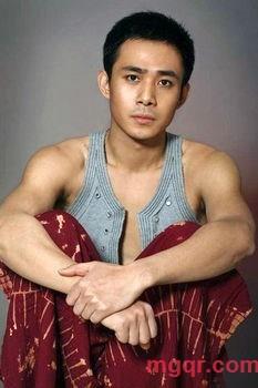 落泪的雪孩子的第3张照片