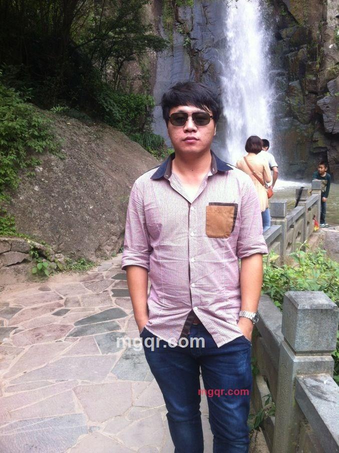 这个家伙很懒的第1张照片