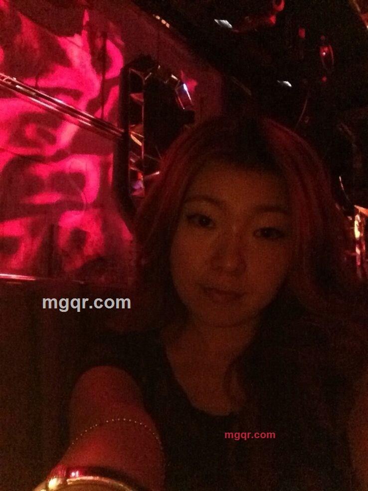 女人是神的第2张照片