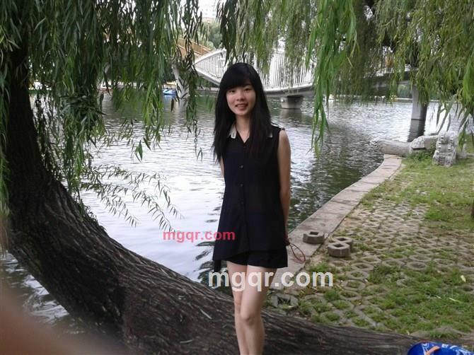 温情女人的第1张照片