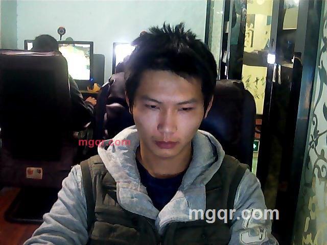 伤了心的诺言的第3张照片