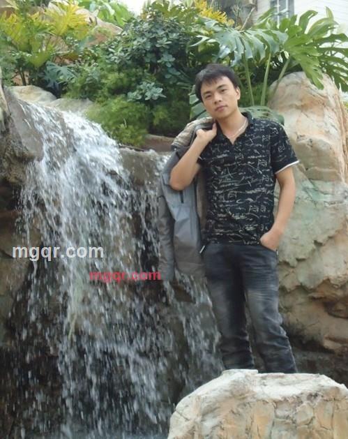 邓伟伟的第1张照片