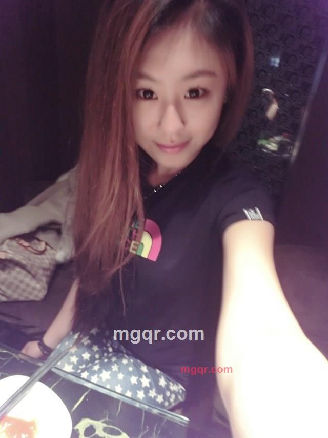 蓝梦儿的第1张照片