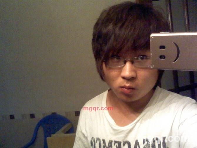 帅气呢猪的第3张照片