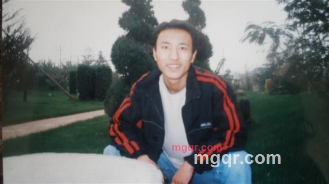 爬上墙头坐等红杏的第7张照片