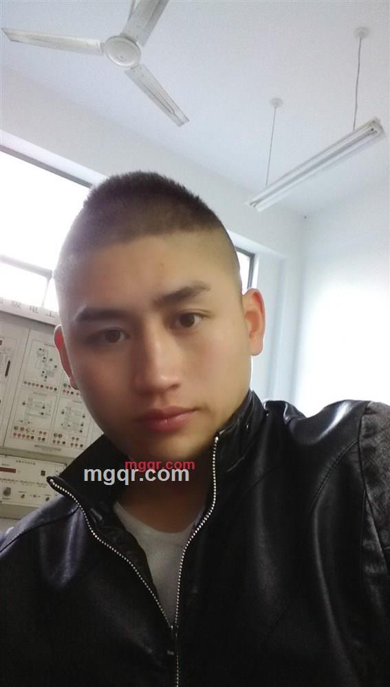 两腿间的私欲的第8张照片