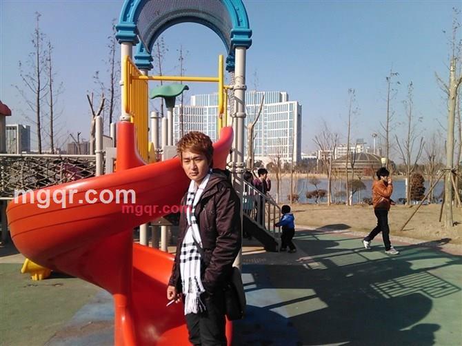 六月的雨(孤雪)的第2张照片