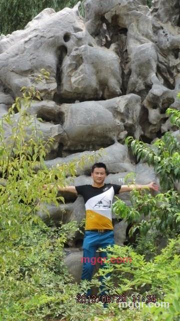 寂寞男人找个伴的第3张照片