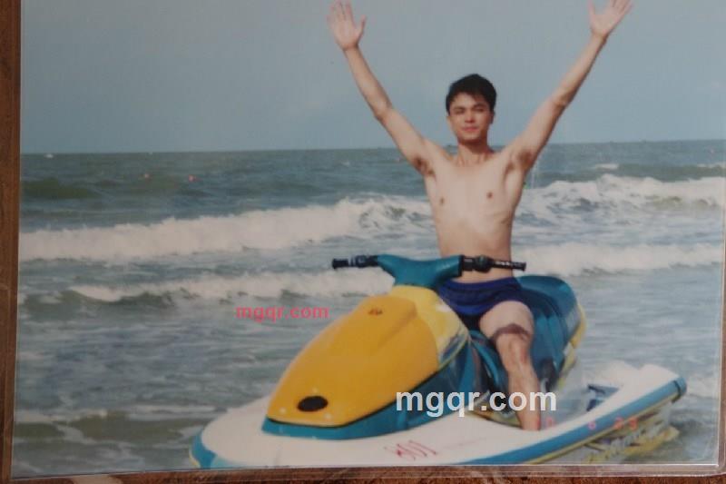 情的眼的第2张照片