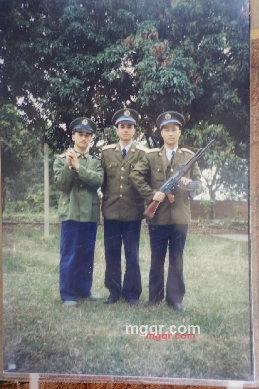 情的眼的第1张照片