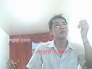 一半忧伤的第1张照片