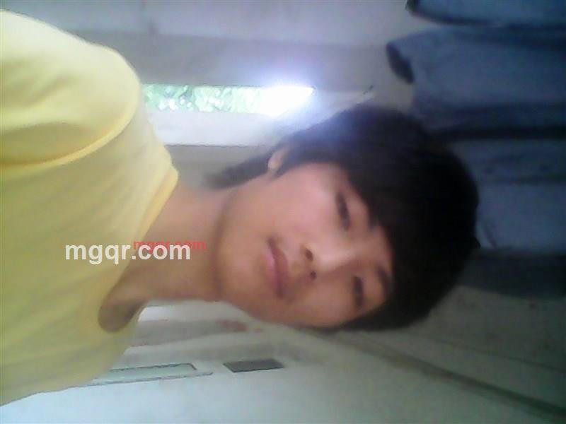 小脾气大个性的第1张照片