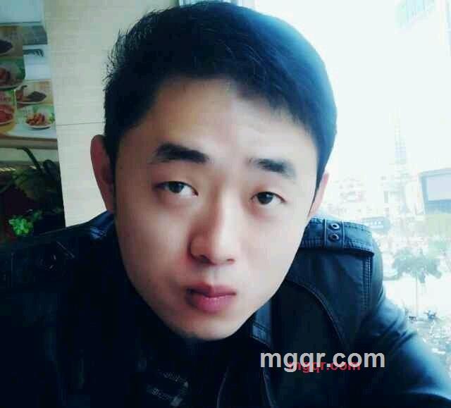 笑看世间冷暖的第1张照片