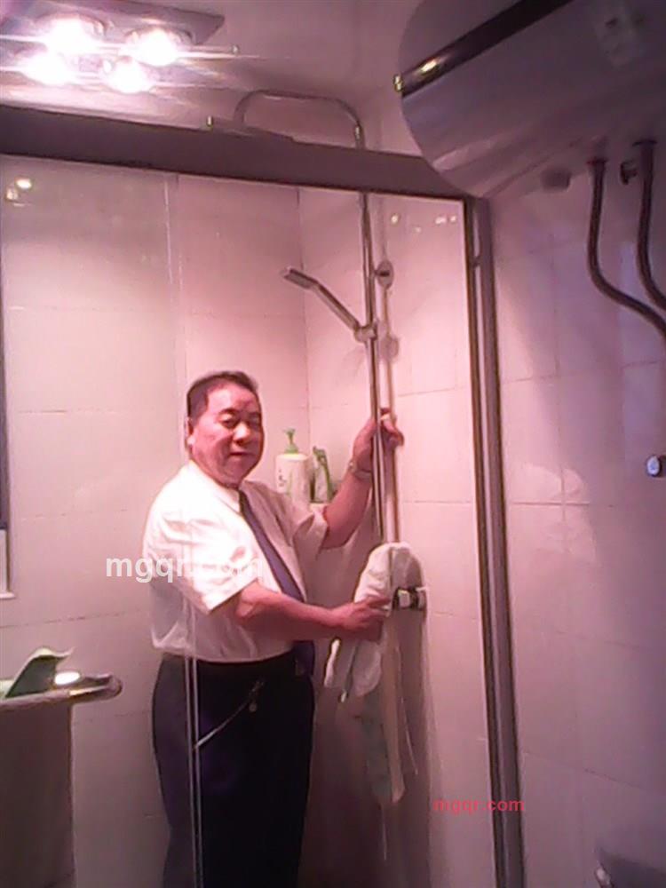 忠忠zz的第7张照片