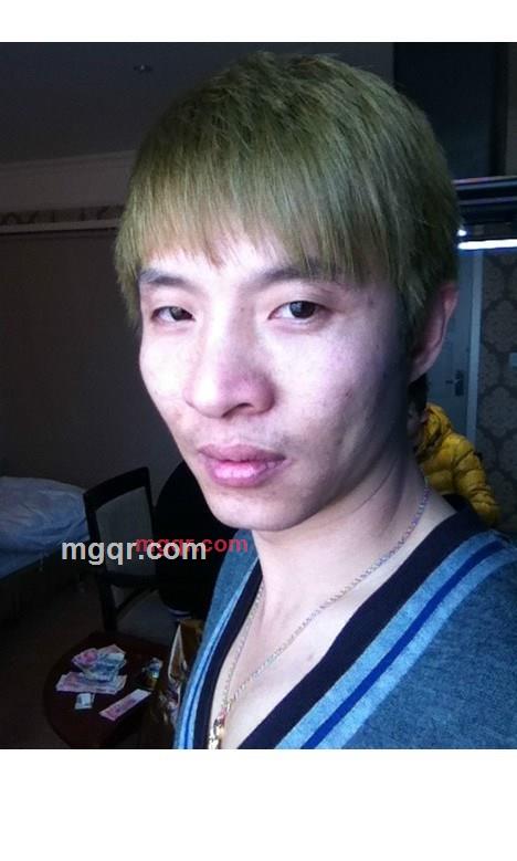 夜、依然冷涩的第1张照片