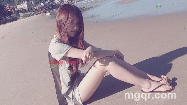 红酒红唇红指甲的第27张照片