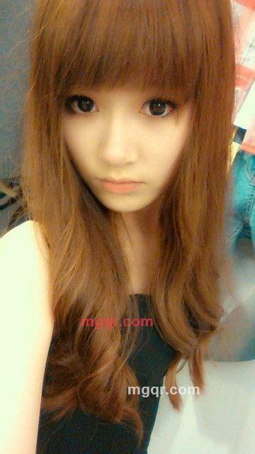 红酒红唇红指甲的第22张照片