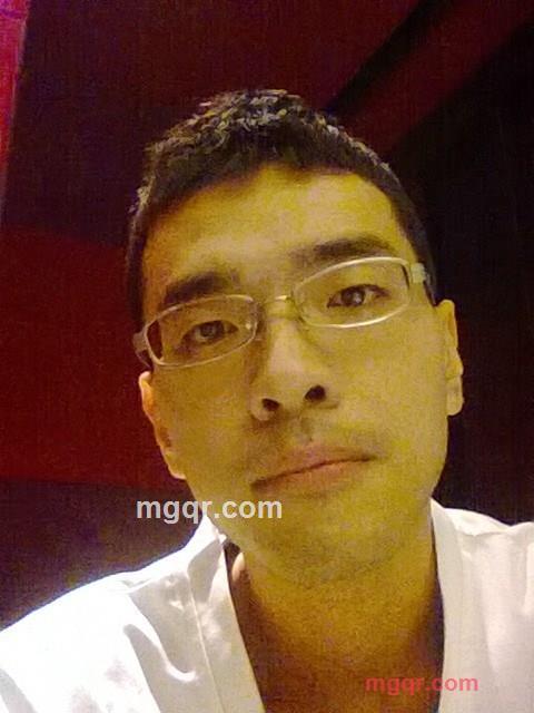 青澀熟男的第1张照片