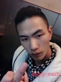 夜文的第1张照片