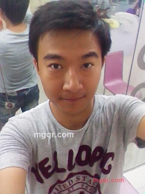 睡不着的小歪的第3张照片