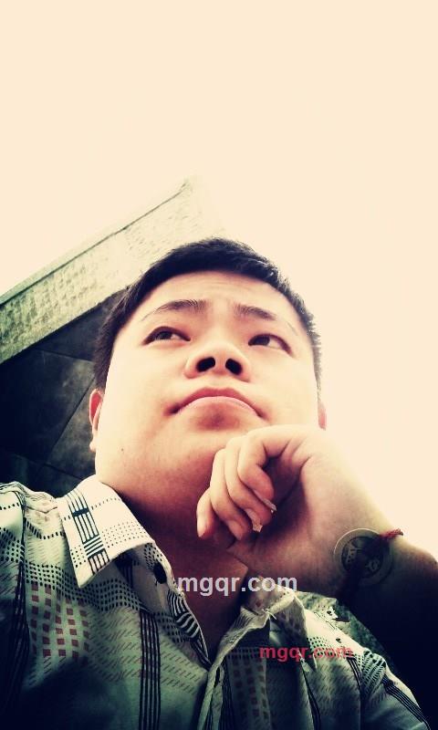 ~呜~我还是小*男的第2张照片