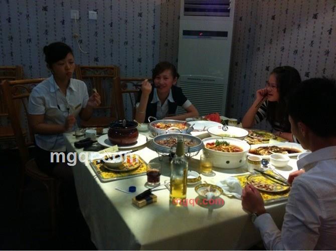 人生若只是初见ゞ的第2张照片