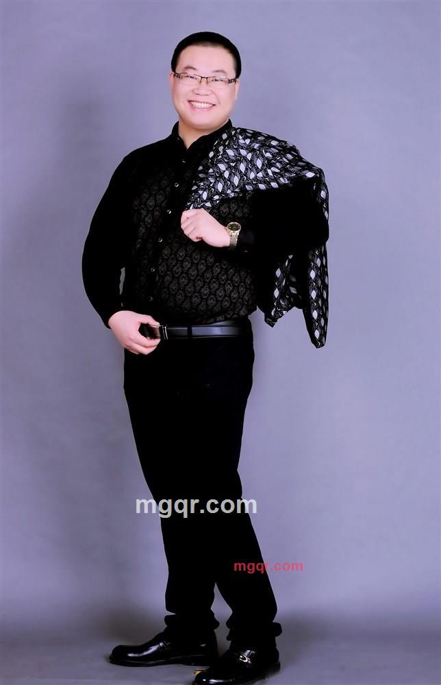 暴力黑猫的第6张照片