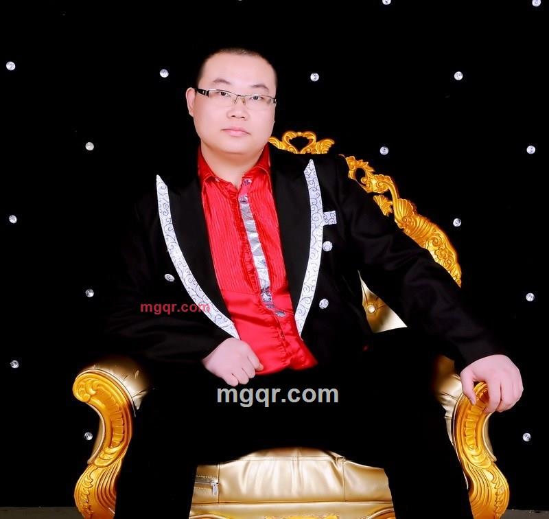 暴力黑猫的第2张照片