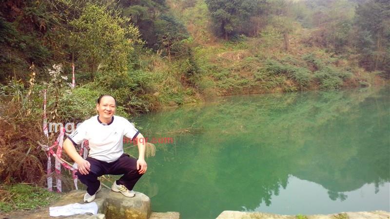 铁骨情柔的第3张照片