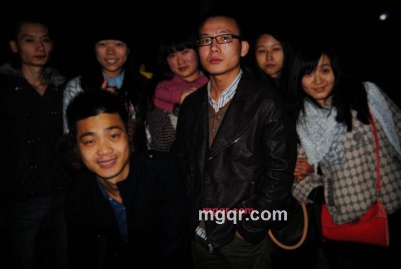 我有点冷的第1张照片