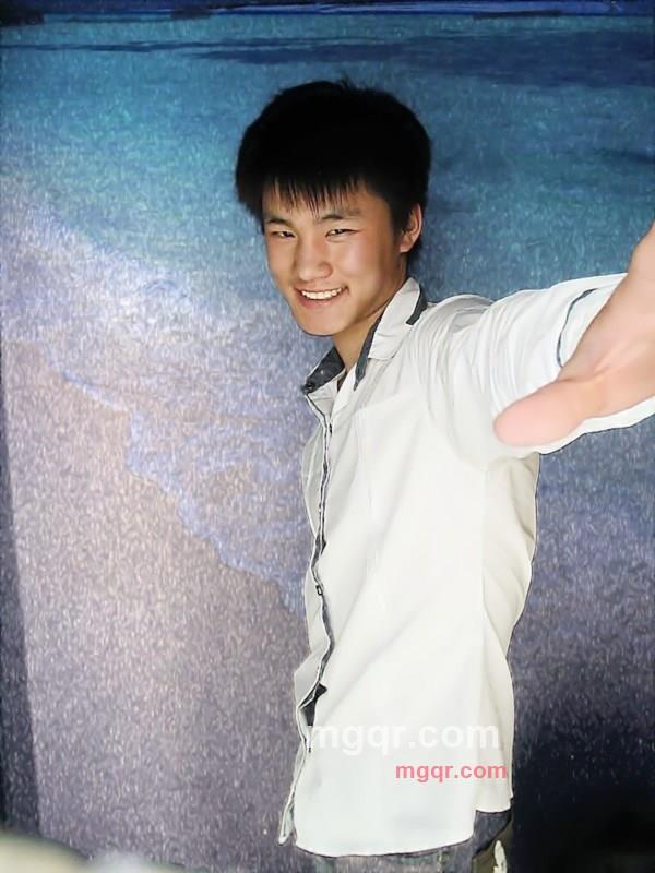 l一个人的第3张照片