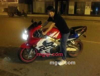 大*吧找情侣的第2张照片