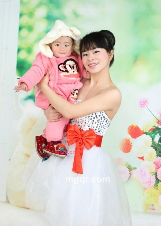 小小美女的第3张照片