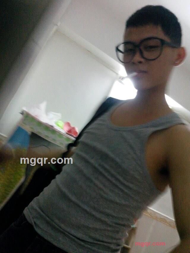 james小俊的第1张照片