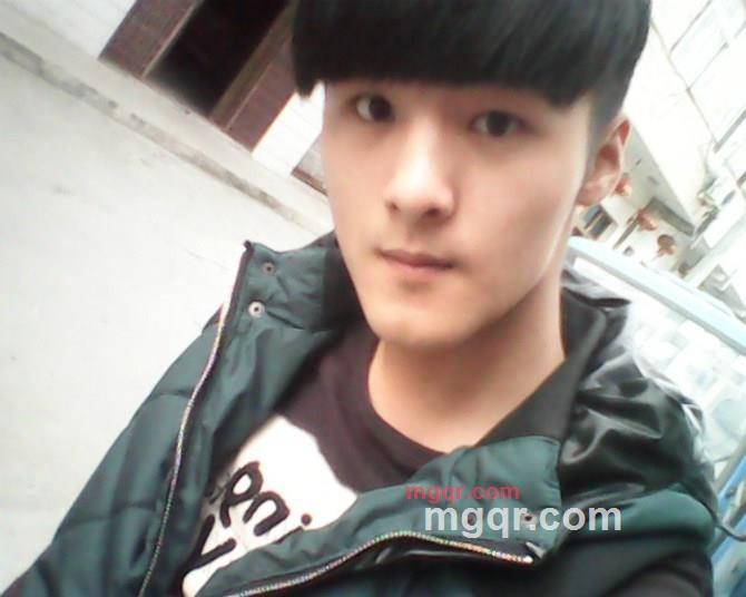 贩毒小伙狠帅的第3张照片