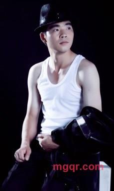 我们一起来激情的第1张照片