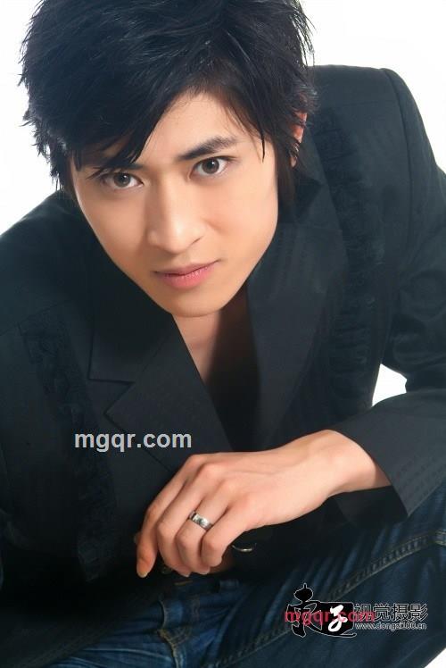 秋天寂寞的夜晚的第2张照片