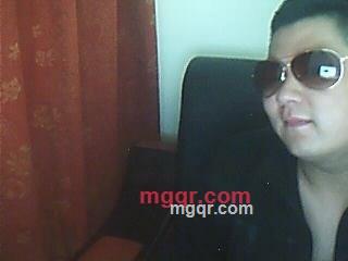 你在斜楞我一个的第1张照片