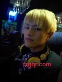  猫咪的第1张照片