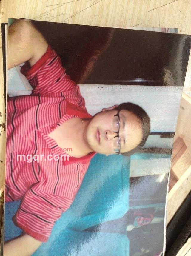 欲望男生的第1张照片