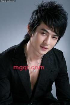 开心亲人的第1张照片