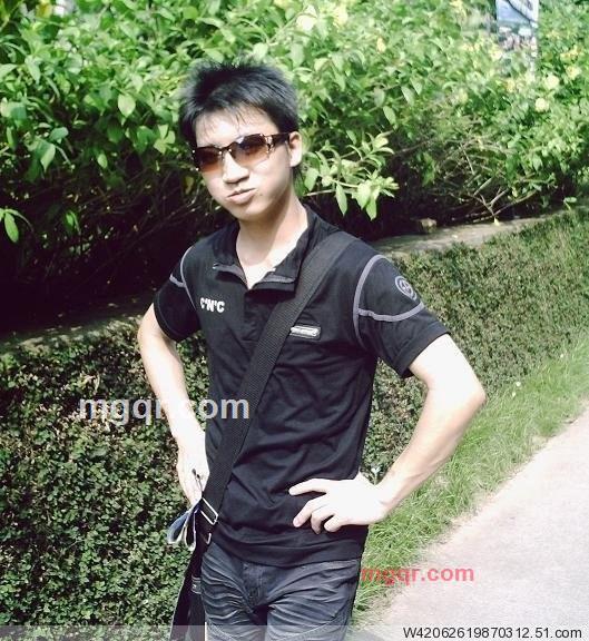 单眼皮的诱惑的第1张照片