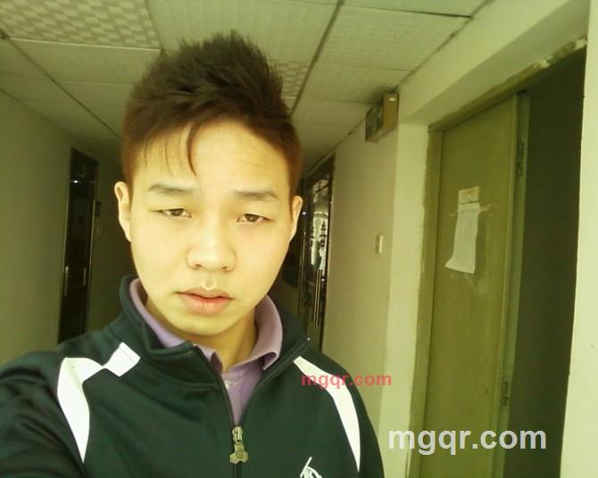 嗜血魔尊的第3张照片