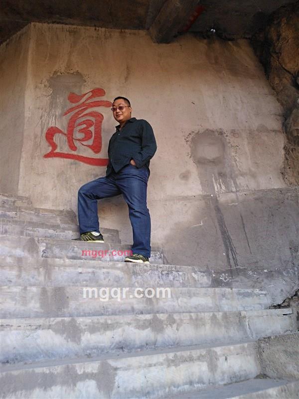 小两口的第1张照片