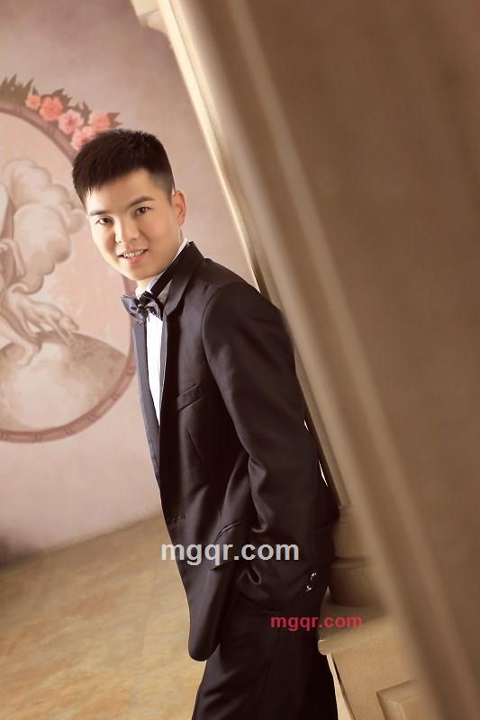 潮流村夫的第1张照片