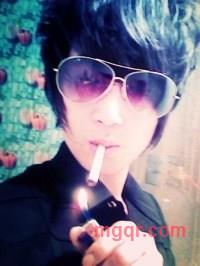 像鬼一样的生活的第3张照片