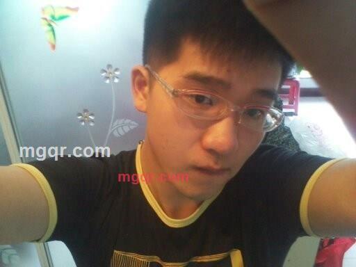 半信半疑半痴情的第4张照片