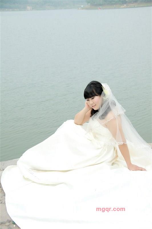 娃 娃的第1张照片